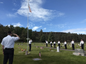 hospice of redmond honors veterans